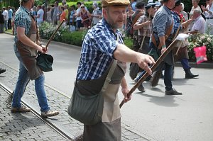 Festumzug zum 1090. Geburtstag der Rolandstadt