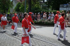 Festumzug zum 1090. Geburtstag der Rolandstadt