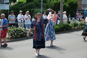 Festumzug zum 1090. Geburtstag der Rolandstadt