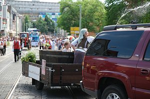 Festumzug zum 1090. Geburtstag der Rolandstadt