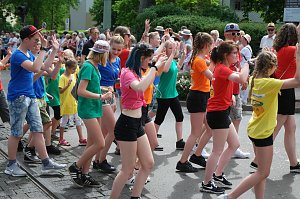 Festumzug zum 1090. Geburtstag der Rolandstadt