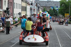 Festumzug zum 1090. Geburtstag der Rolandstadt