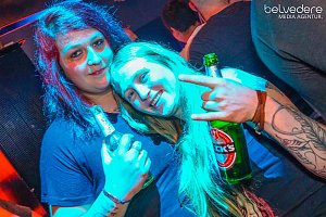 Party im Jugendclubhaus in Nordhausen - der Samstag