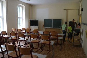 Bye, bye Oberstufe - den Beginn der Sanierung am Humboldt-Gymnasium wurde heute ausgiebig gefeiert