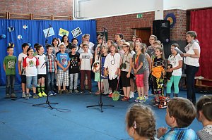 Die Grundschule G&ouml;rsbach verabschiedete ihre Viertkl&auml;ssler mit einer schicken Feier