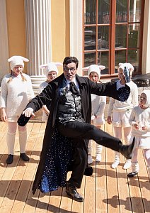 Das Tanzstudio Radeva wird mit seinen Eleven bei den Sondersh&auml;user Schlossfestspielen gastieren
