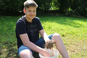 Feldversuch im Park Hohenrode - Wie wurde vor 2.400 Jahren Eisen gewonnen?