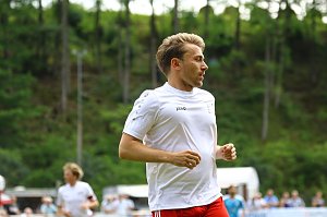 Wacke gewinnt 7:1 gegen eine S&uuml;dharz-Auswahl
