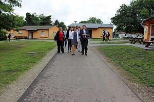 Barrierefreies Wegenetz im Ferienpark Feuerkuppe...