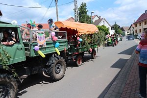 Winnetou and Old Shatterhand waren beim Heimat- und Schützenfest in Urbach mit dabei