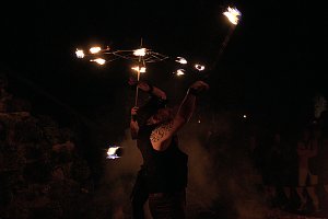 Burg in Flammen