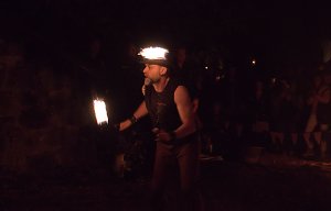 Burg in Flammen