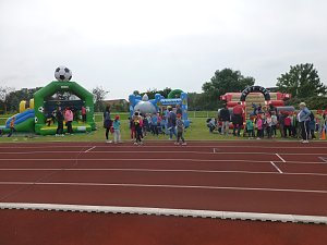 Schulanfangsaktionstag auf dem Hohekreuz-Sportplatz