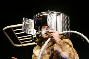 Comedy & Kindertheater im Zappelini-Zelt
