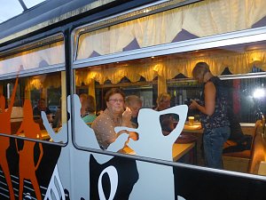 Musikalische Stra&szlig;enbahnfahrt