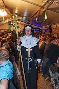 Kirmestanz im Samstagabend
