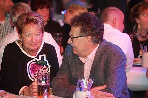 Helmut Peter feierte Geburtstag mit 600 G&auml;sten
