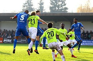 Unentschieden im Spitzenspiel