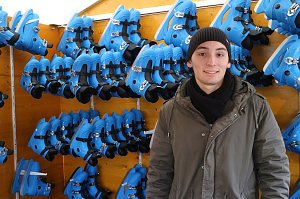 Weihnachtsmarkt und Eislaufbahn er&ouml;ffnet