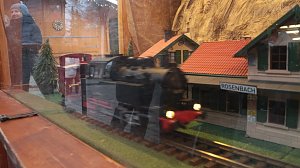 Weihnachtsmarkt und Eislaufbahn er&ouml;ffnet