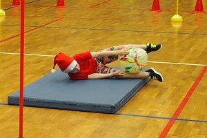 Nikolaus Spielfest der 1. Klassen