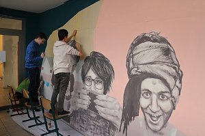 Selfiekunst die bleibt - Kunstaktion an der K&auml;the-Kollwitz-Regelschule Nordhausen
