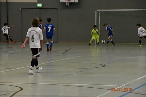 E1 Siegreich beim Hallencup