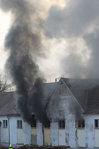 Lagerhalle brannte