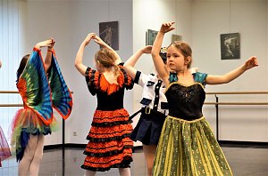 Kinderfasching Tanzstudio Radeva