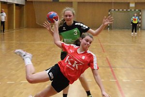 NSV Damen gewinnen knapp gegen den HSV Weimar