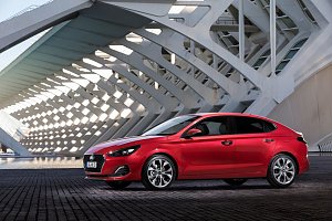 Der neue i30 Fastback