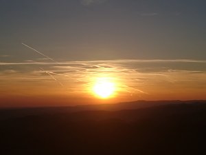 Die Sonne über dem Südharz sagt tschüss