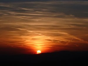 Die Sonne über dem Südharz sagt tschüss