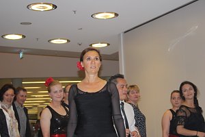 Die Eleven des Tanzstudio Radeva auf der 10. Nordth&uuml;ringer Kulturnacht