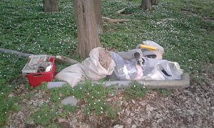 Bei Fronderode: Vermüllt und zerfahren