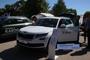 Autos und jede Menge Kultur
