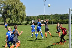 U 11 ließ in Greußen Federn