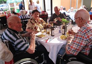Rolandgruppe zu Besuch im Arnold-Heim