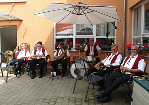 Rolandgruppe zu Besuch im Arnold-Heim