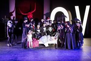 La traviata mit glanzvoller Premiere