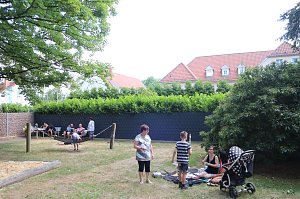 Zum Sommerfest konnte man sich am Familienzentrum gleich &uuml;ber zwei gro&szlig;z&uuml;gige Spenden freuen