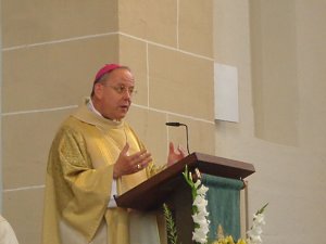 Festliches Hochamt mit Bischof Neymeyr im Nordh&auml;user Dom
