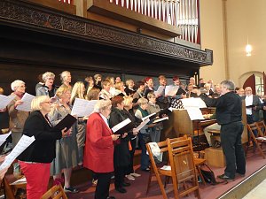Festliches Hochamt mit Bischof Neymeyr im Nordh&auml;user Dom