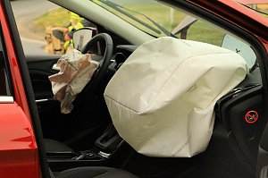 Unfall auf der Helmestra&szlig;e