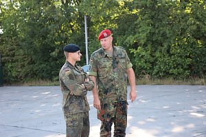 Panzer in Richtung Litauen verladen