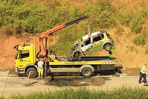 Feuerwehren im Einsatz auf der A38