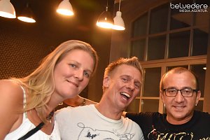 In den Sonntag hinein wurde in Nordhausen nicht nur auf den Pl&auml;tzen und Stra&szlig;e in der Innenstadt gefeiert, nach dem Ende Altstadtfest-Samstags ging es im Jugendclubhaus weiter... 