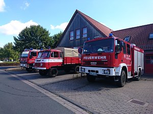 Kameradinnen und Kameraden der Freiwilligen Feuerwehr Neustadt/Osterode bewässerten erneut Bäume und Sträucher