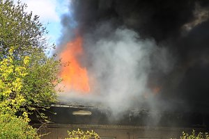 Gro&szlig;brand auf Bahnhofsgel&auml;nde