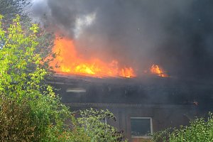 Gro&szlig;brand auf Bahnhofsgel&auml;nde